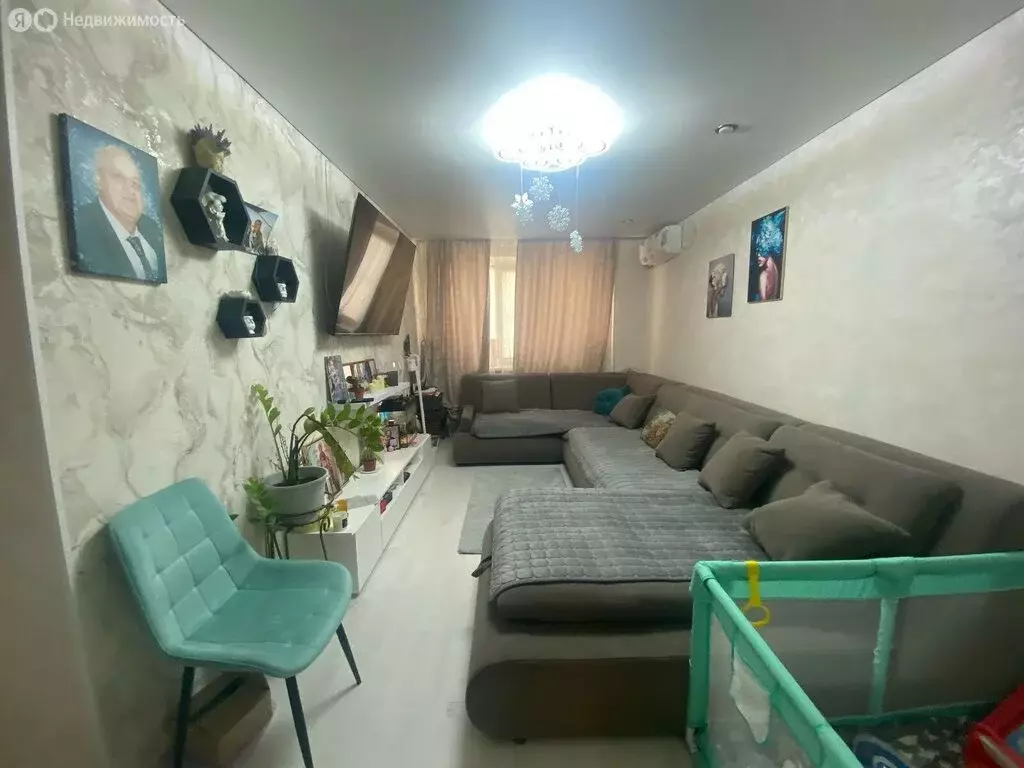 3-комнатная квартира: Крымск, улица Лермонтова, 28 (58.3 м) - Фото 2