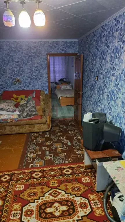 Комната 13,8 м в 3-к., 1/9 эт. - Фото 1