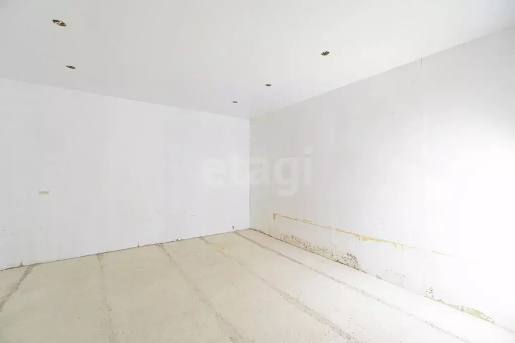 Склад в Севастополь ш. Монастырское, 75 (370 м) - Фото 1