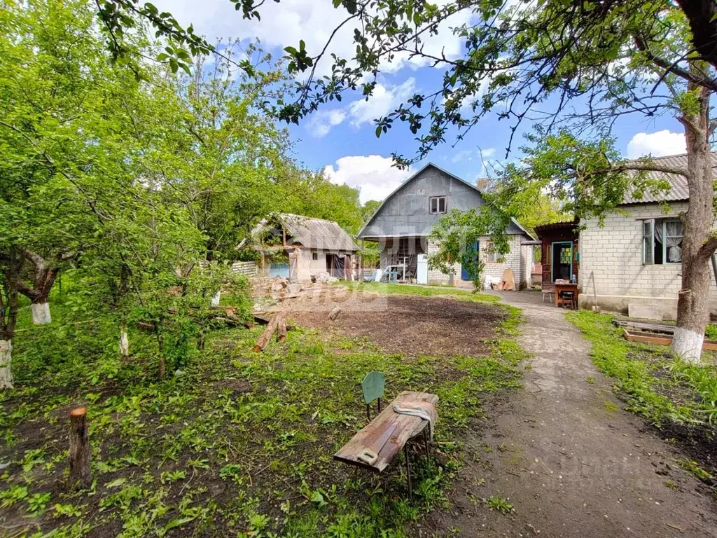 Дом в Белгородская область, Старооскольский городской округ, с. ... - Фото 0