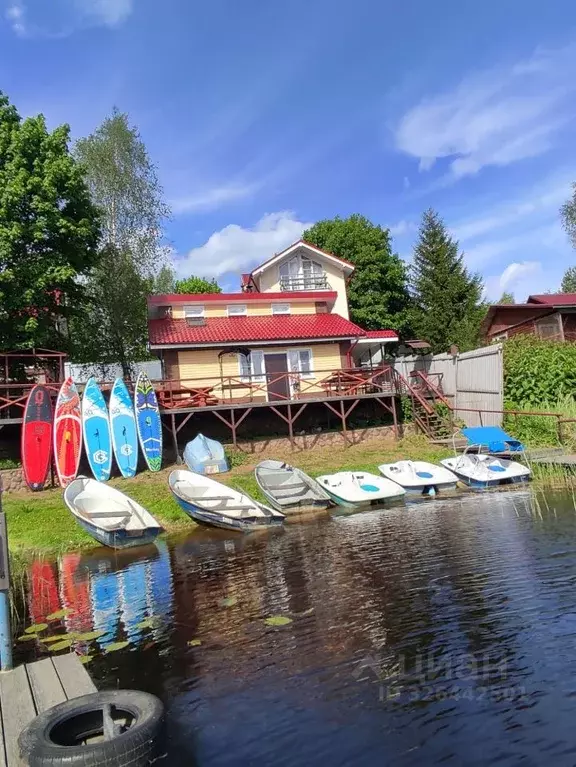 Дом в Тверская область, Осташковский муниципальный округ, д. Заборки  ... - Фото 1