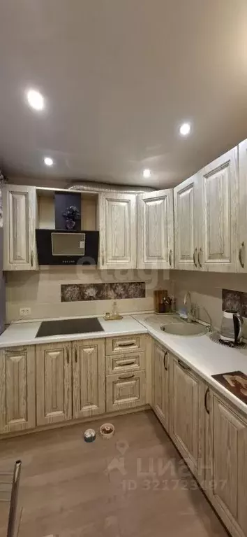 3-к кв. Новосибирская область, Новосибирск Учительская ул., 19/2 (57.7 ... - Фото 0