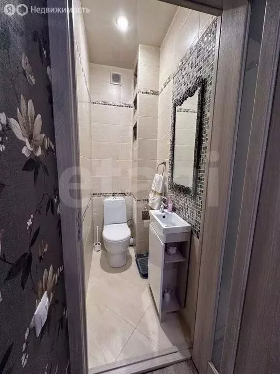 2-комнатная квартира: Омск, микрорайон Городок Нефтяников, улица 50 ... - Фото 2