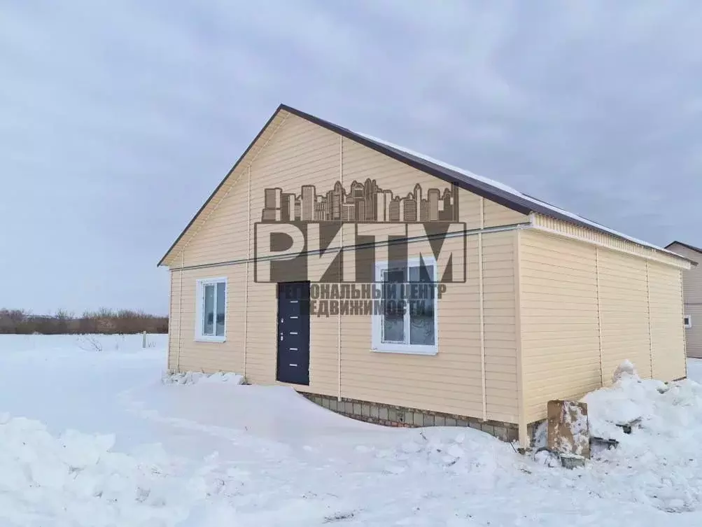 Дом в Пензенская область, Бессоновский район, с. Грабово ул. ... - Фото 0