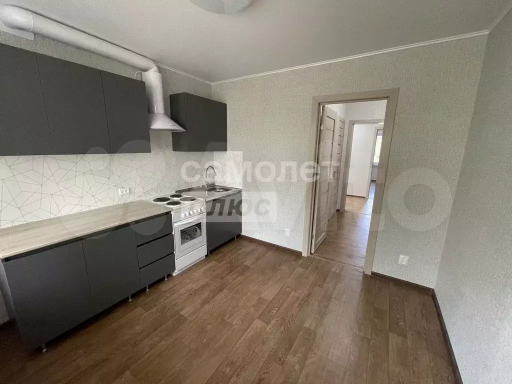 3-к. квартира, 77 м, 4/9 эт. - Фото 1