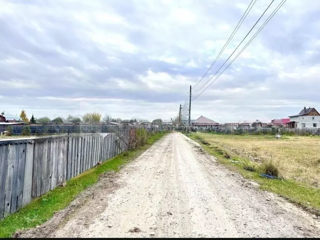 Участок в Тюменская область, Тюменский муниципальный округ, д. ... - Фото 2