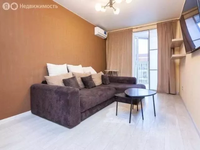 3-комнатная квартира: Краснодар, улица Цезаря Куникова, 24к2 (96 м) - Фото 2