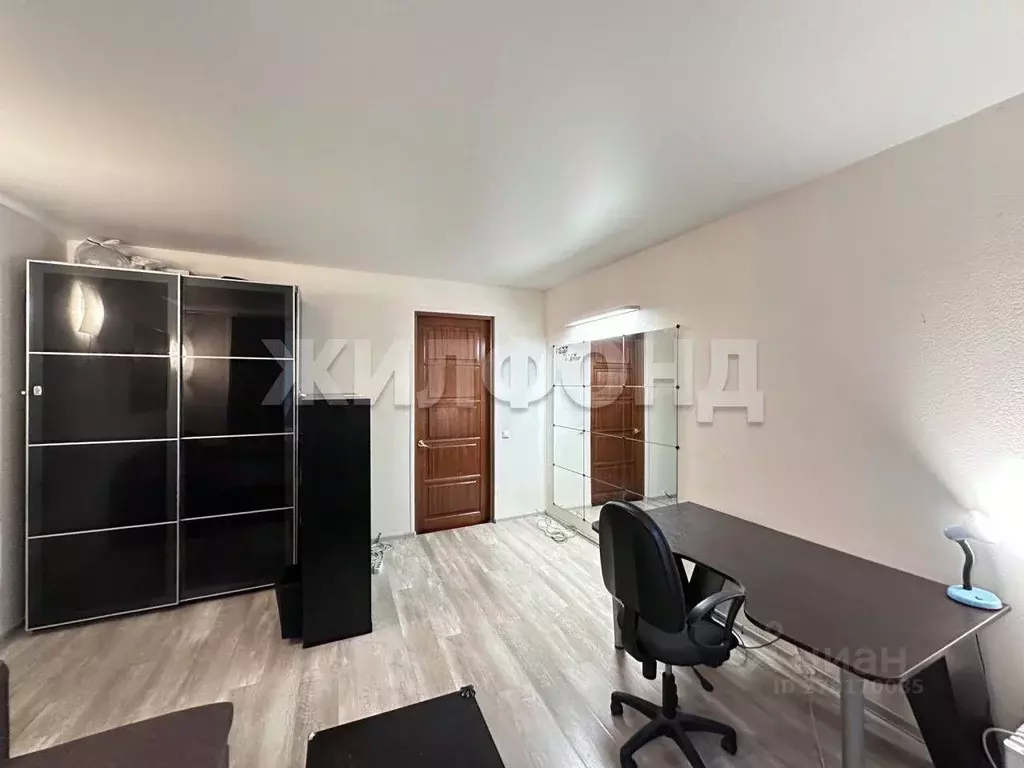 Комната Санкт-Петербург 8-я Советская ул., 14 (21.1 м) - Фото 2