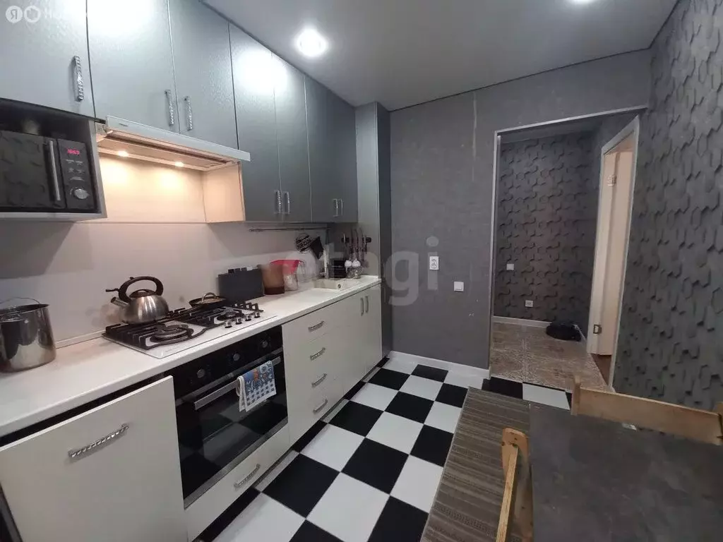 2-комнатная квартира: Тутаев, проспект 50-летия Победы, 30 (48.7 м) - Фото 1