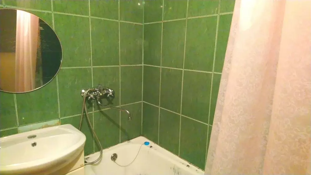 Комната Свердловская область, Екатеринбург ул. Амундсена, 56 - Фото 1