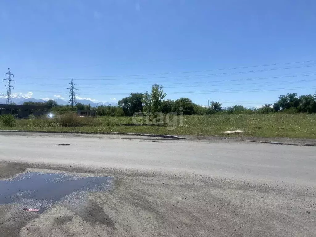 Участок в Северная Осетия, Владикавказ ул. Тельмана (10.0 сот.) - Фото 2