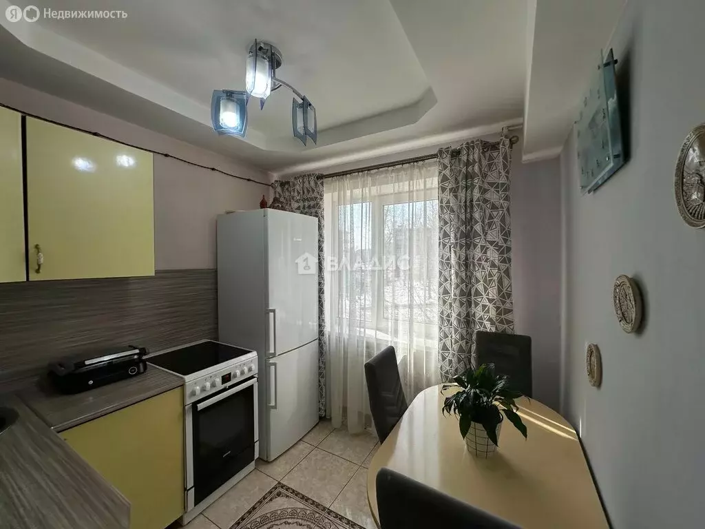 2-комнатная квартира: Иркутск, улица Розы Люксембург, 225 (41 м) - Фото 1