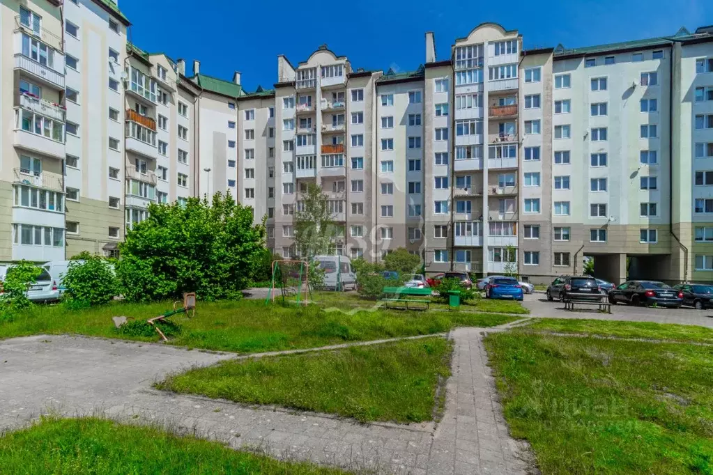 3-к кв. Калининградская область, Калининград ул. Толбухина, 10 (72.0 ... - Фото 0