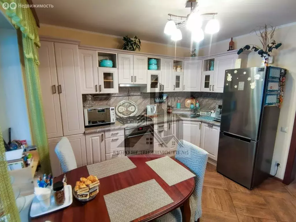 Дом в Заневское городское поселение, городской посёлок Янино-1, ... - Фото 2