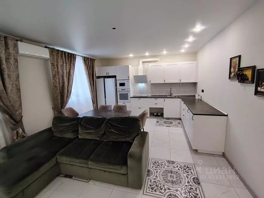 4-к кв. Самарская область, Самара ул. Петра Алабина, 6 (120.0 м) - Фото 0