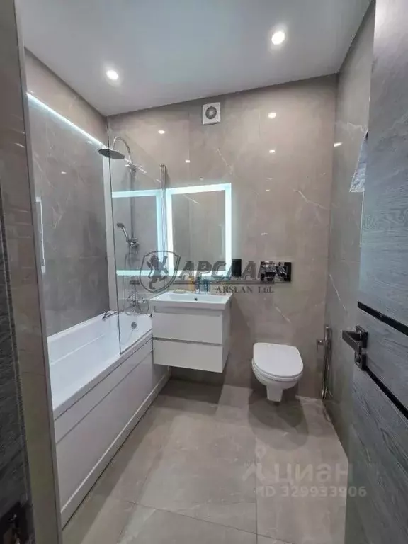 1-к кв. Татарстан, Казань ул. Рауиса Гареева, 103 (27.8 м) - Фото 2