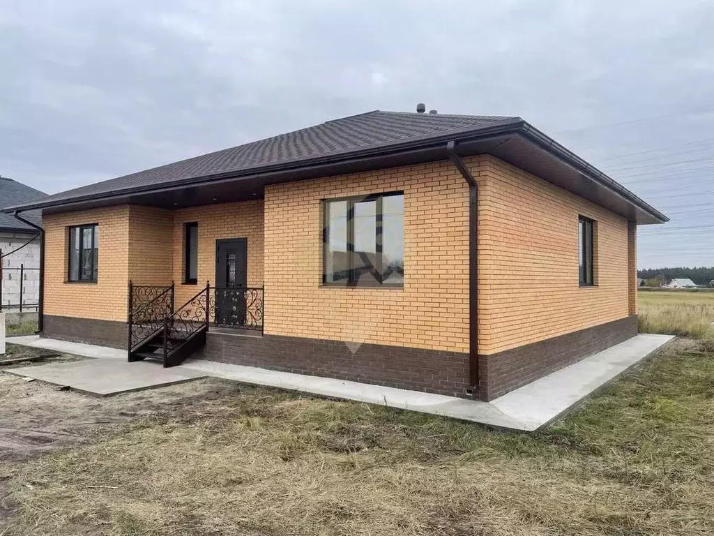 Коттедж в Белгородская область, Старый Оскол ул. Павла Рябушкина (140 ... - Фото 1