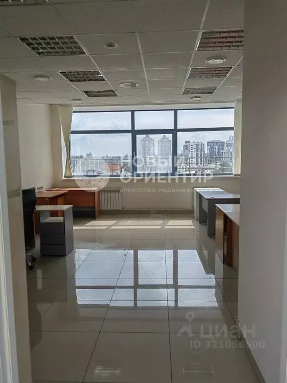 Офис в Свердловская область, Екатеринбург ул. Стрелочников, 41 (237 м) - Фото 1