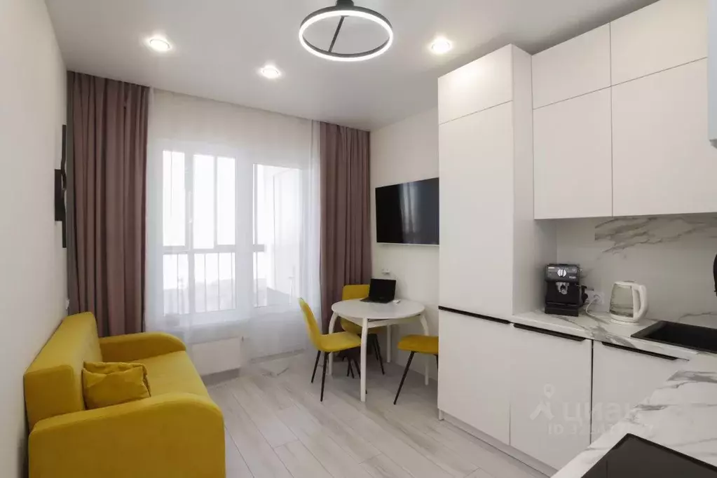 2-к кв. Иркутская область, Иркутск ул. Маяковского, 65 (57.8 м) - Фото 1