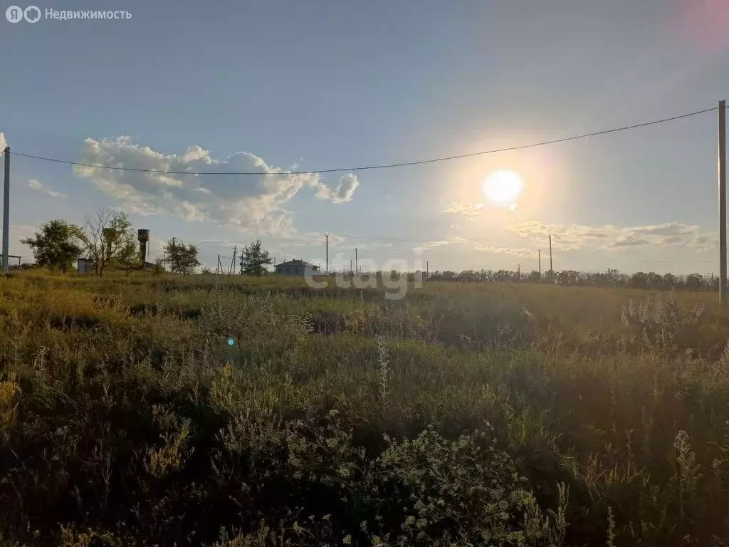 Участок в село Новогремяченское, Заводская улица (15 м) - Фото 0