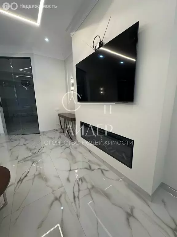 3-комнатная квартира: Сочи, микрорайон Центральный, Первомайская ... - Фото 1