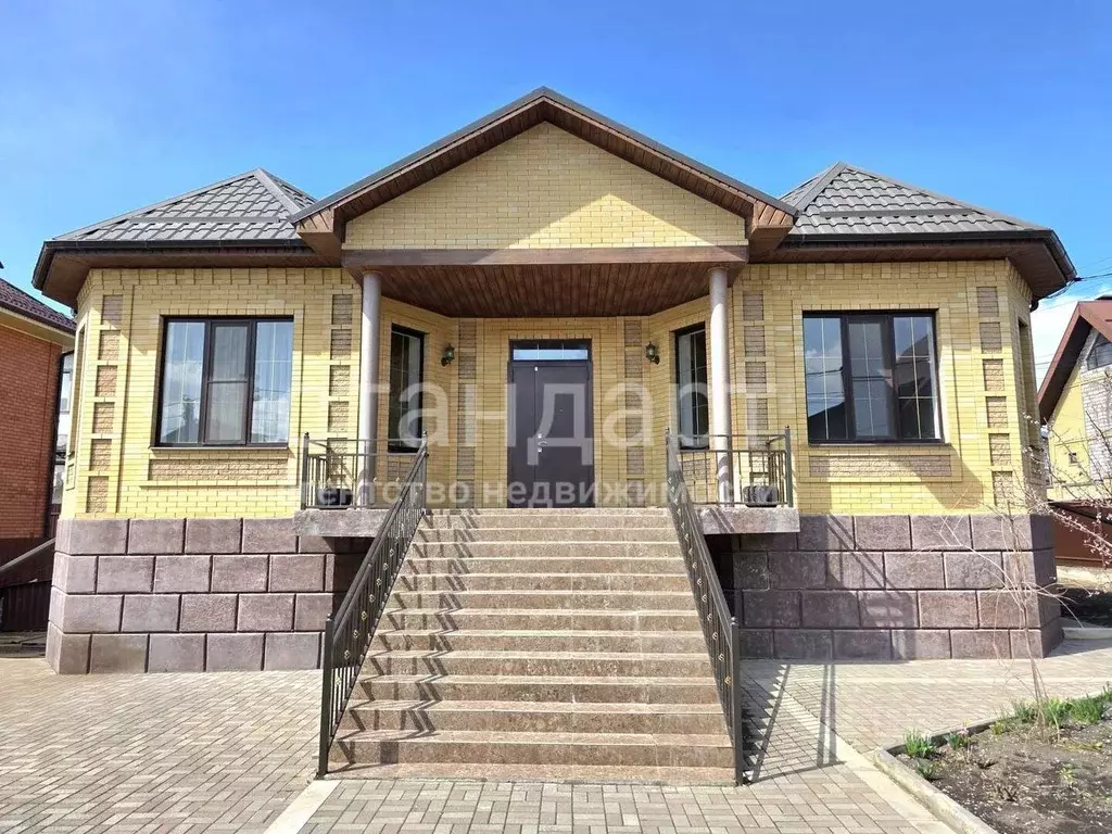 Дом в Ставропольский край, Ессентуки Студеная ул. (222 м) - Фото 0