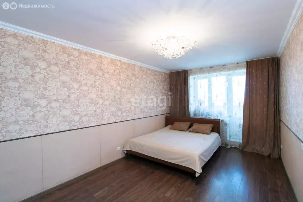 3-комнатная квартира: Тюмень, Фабричная улица, 9 (123.8 м) - Фото 1