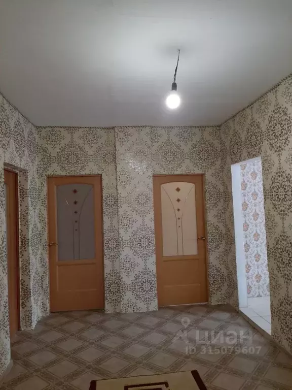 Дом в Белгородская область, Белгородский район, с. Стрелецкое  (180 м) - Фото 0