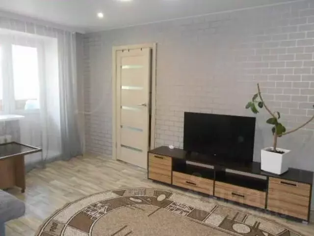 2-к кв. Омская область, Омск просп. Мира, 26А (44.9 м) - Фото 1