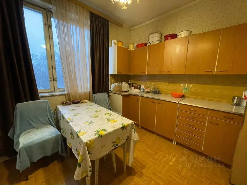 Комната Москва Севастопольский просп., 83К2 (12.0 м) - Фото 0