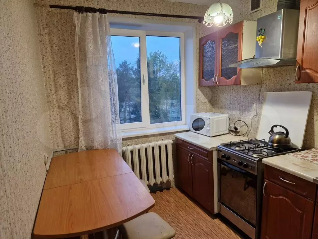 2-к. квартира, 47 м, 5/5 эт. - Фото 0