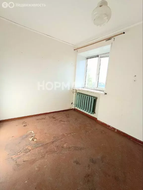2-комнатная квартира: Октябрьский, улица Фрунзе, 1 (42.7 м) - Фото 1