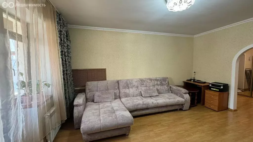 3-комнатная квартира: Октябрьский, улица Свердлова, 31 (81.3 м) - Фото 2
