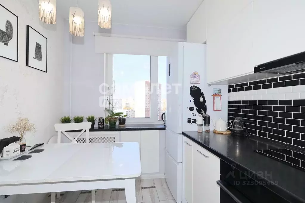 3-к кв. Кемеровская область, Кемерово Комсомольский просп., 53А (59.8 ... - Фото 2