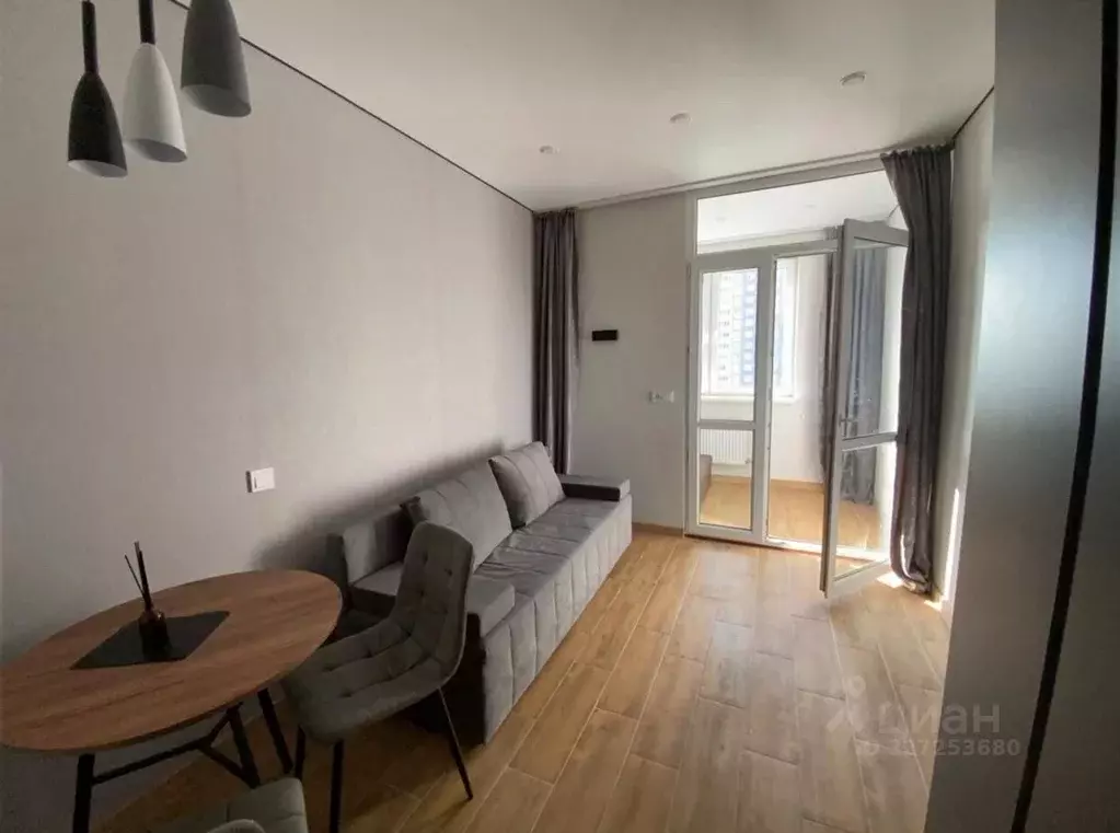 Студия Ростовская область, Ростов-на-Дону Береговая ул., 73с2 (20.0 м) - Фото 1