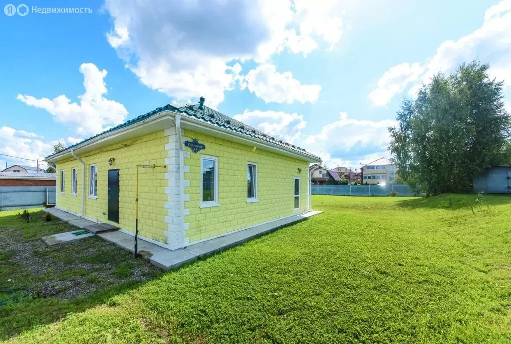 Дом в посёлок Зональная Станция, Радужная улица (138 м) - Фото 2