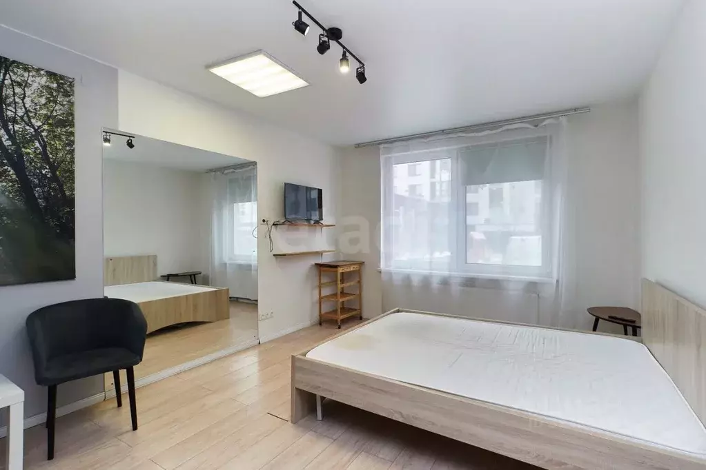 Студия Тюменская область, Тюмень ул. Ю.-Р.Г. Эрвье, 32к1 (30.7 м) - Фото 2