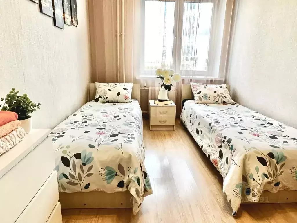 1-к кв. Татарстан, Набережные Челны ул. Академика Королева, 37Б (70.0 ... - Фото 1