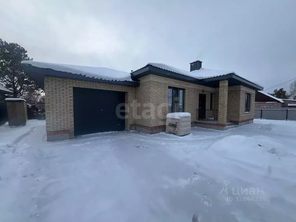 Дом в Оренбургская область, Оренбург Пугачи мкр, ул. Зои ... - Фото 1