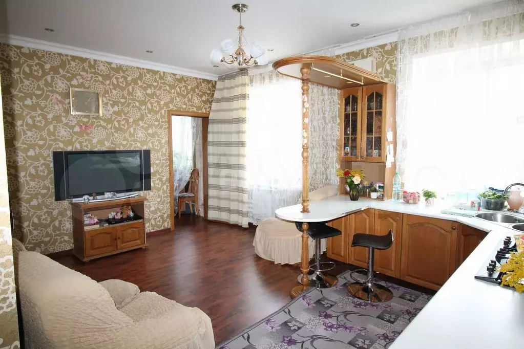 3-к. квартира, 63,8 м, 2/5 эт. - Фото 1