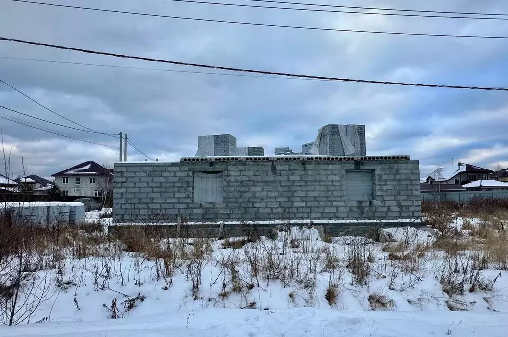 Дом в Свердловская область, Екатеринбург ул. Юности, 26 (285 м) - Фото 0