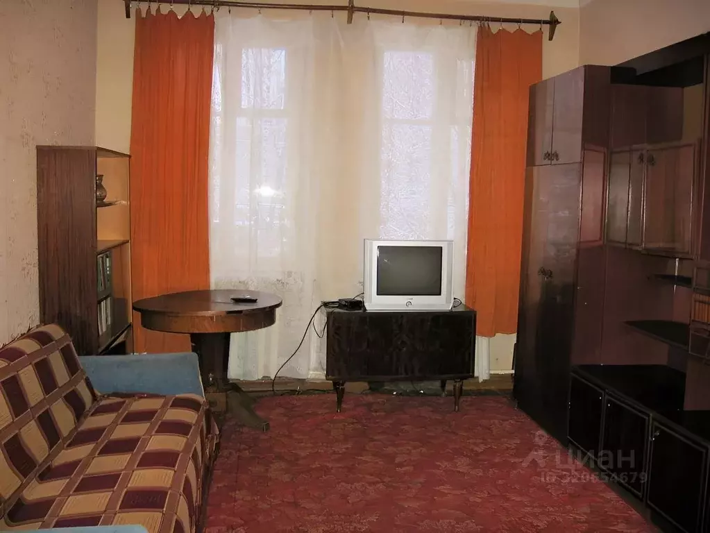 2-к кв. Липецкая область, Елец ул. Коммунаров, 111 (55.5 м) - Фото 1