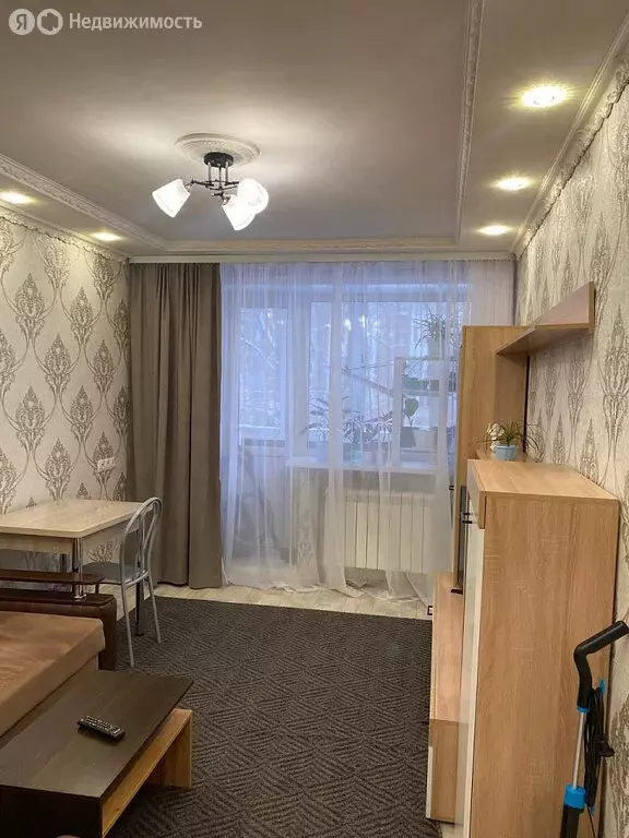 3-комнатная квартира: Новосибирск, улица Авиастроителей, 1/9 (56 м) - Фото 1