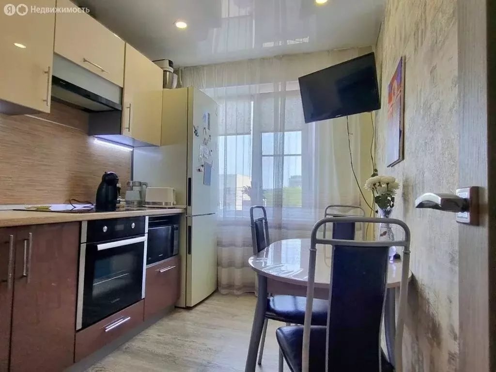 2-комнатная квартира: Новокузнецк, улица Франкфурта, 17 (52.1 м) - Фото 0