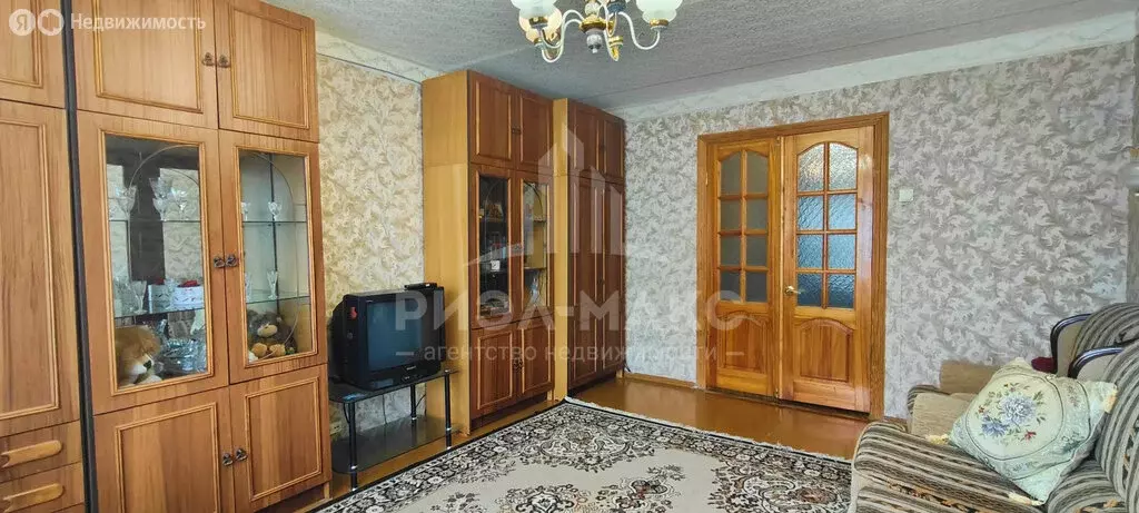 4-комнатная квартира: Брянск, Бежицкий район, Комсомольская улица, 18 ... - Фото 1