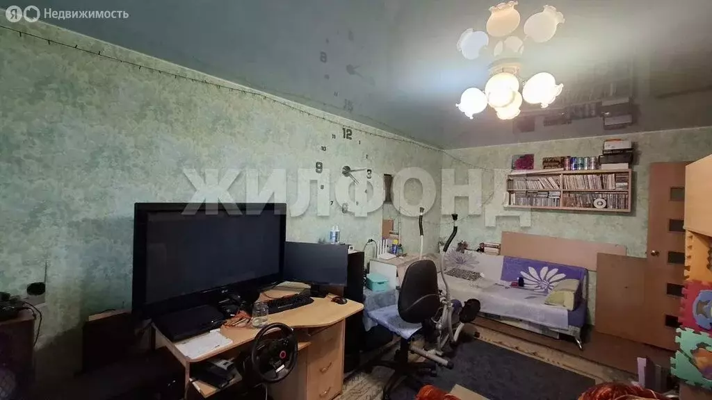 3-комнатная квартира: Верхняя Салда, улица Энгельса, 80 (71.5 м) - Фото 2