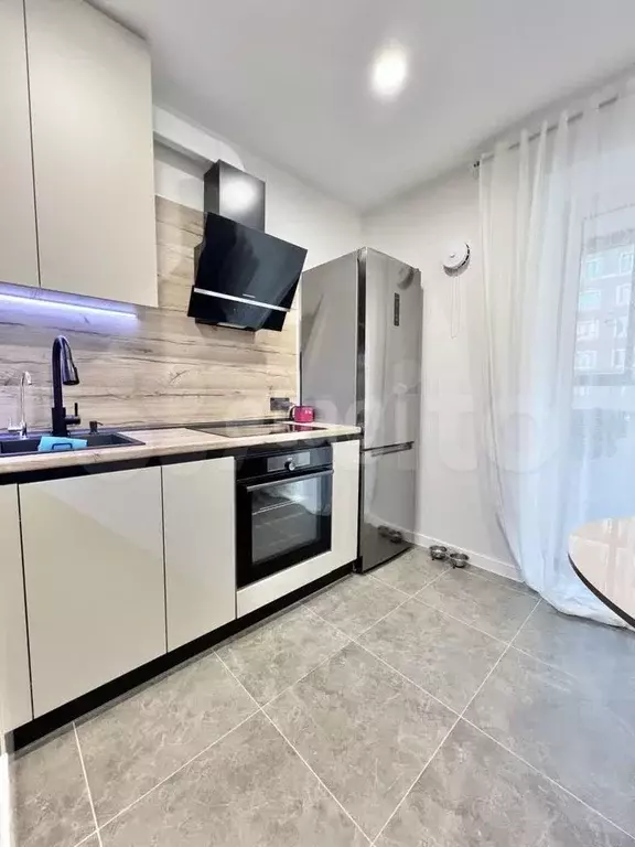 2-к. квартира, 51 м, 1/9 эт. - Фото 1