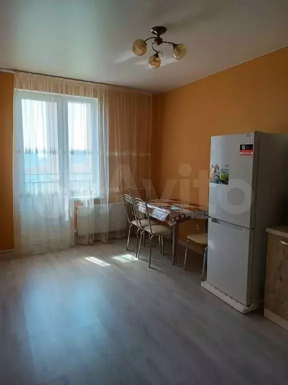 1-к. квартира, 38 м, 15/20 эт. - Фото 1