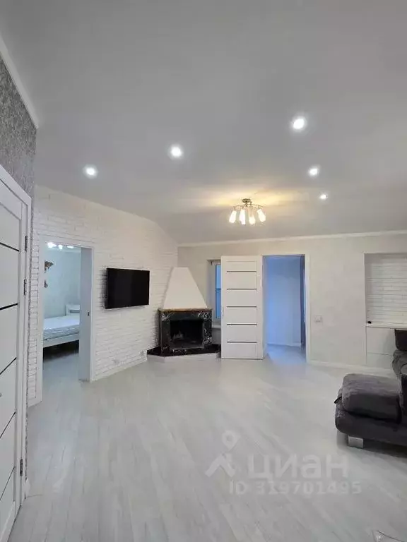 3-к кв. Крым, Евпатория ул. Матвеева, 5 (85.0 м) - Фото 0