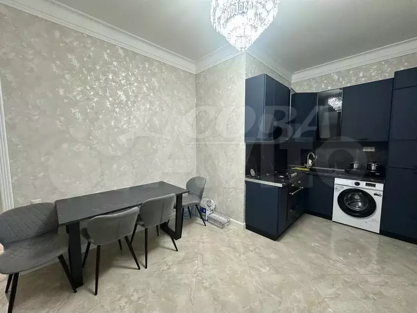 2-к. квартира, 90 м, 3/6 эт. - Фото 0